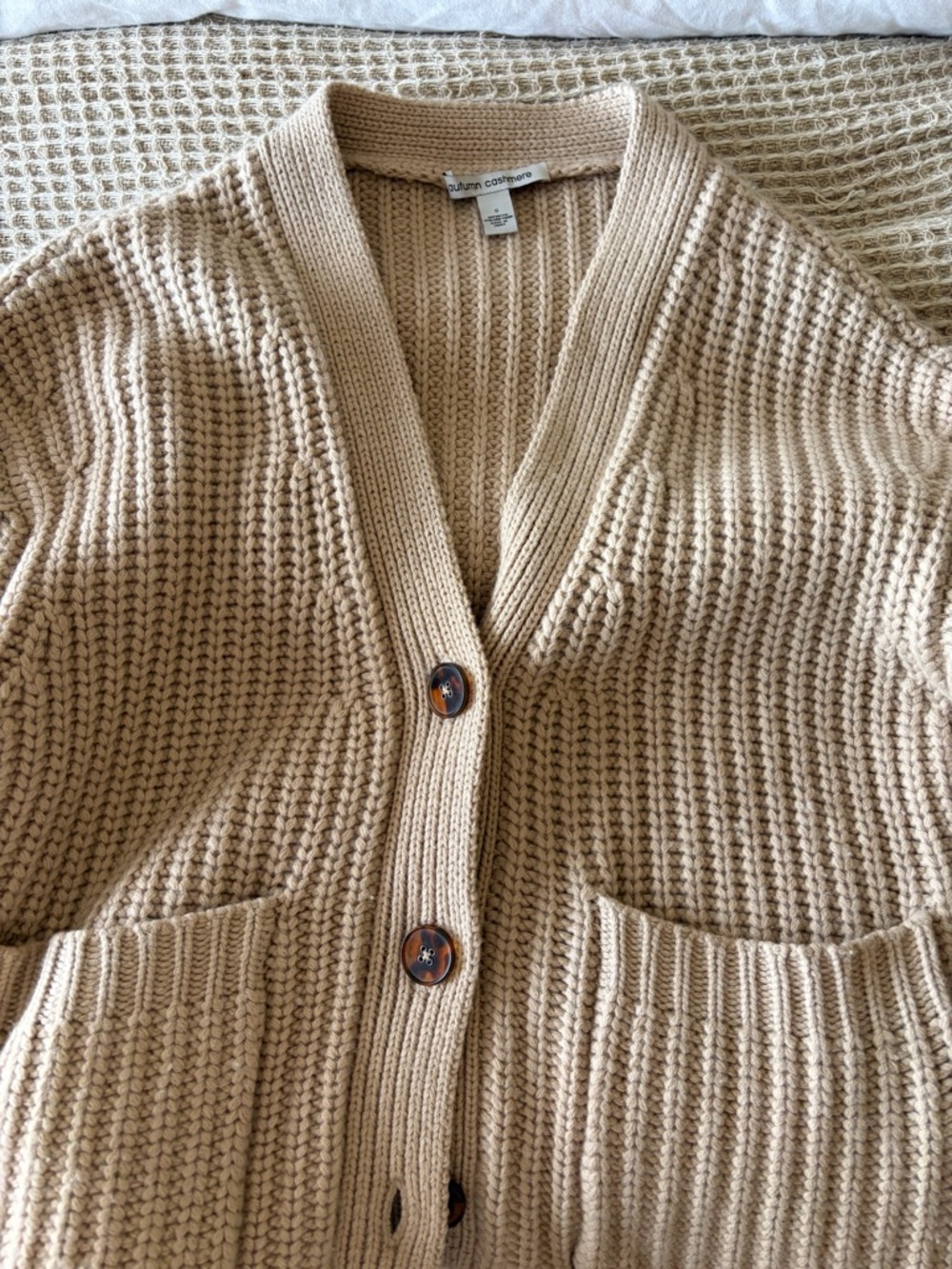 Autumn Cashmere Tan/beige Cropped Button Cardigan - Picture 4 of 4